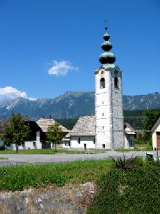 Die Kirche in Vorderberg